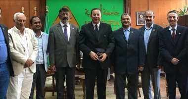 رئيس جامعة المنوفية يبحث سبل التعاون مع جامعة بنجاب الزراعية بالهند