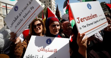 صور..الاحتلال الإسرائيلى يقمع مظاهرة تندد بالعنف تزامنا مع يوم المرأة العالمى