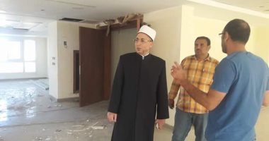 أمين "البحوث الإسلامية" يتفقد مبنى المجمع بمدينة نصر لمتابعة تجهيزاته