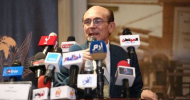 محمد صبحى: انا ضد تصنيف المسرح بالشبابى أو غيره