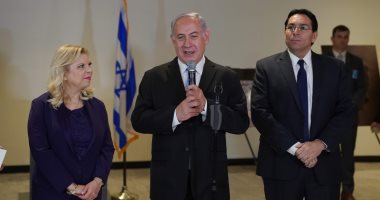 صور.. نتنياهو يفتتح معرضا حول القدس فى مبنى الأمم المتحدة