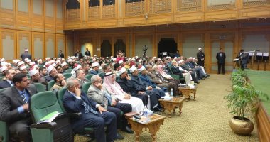 الإمام الأكبر يحضر جانب من مؤتمر "التراث" بكلية أصول الدين جامعة الأزهر