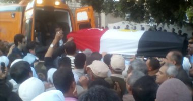 فيديو وصور.. تشييع جنازة الفريق صفى الدين أبوشناف بمسقط رأسه فى المنيا
