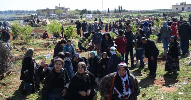 المرصد السورى: 200 ألف مدنى نزحوا من مدينة عفرين منذ مساء الأربعاء (تحديث)