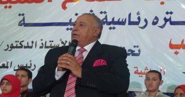 رئيس الأكاديمية المصرية للحاسبات بطنطا: "لولا السيسى لضاعت مصر"