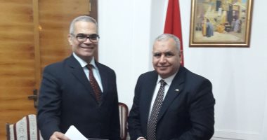 سفير مصر فى رومانيا يدلى بصوته فى الانتخابات الرئاسية لعام 2018