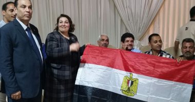 مارجريت عازر: المصريون توافدوا بكثافة على السفارات والقنصليات 