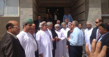 وزير إسكان سلطنة عمان يجرى جولة تفقدية بالعاصمة الإدارية الجديدة