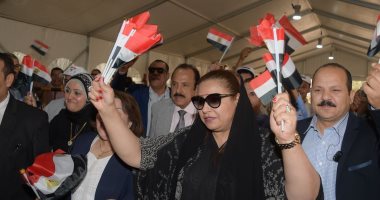 البنك الوطنى الكويتى يحث العاملين المصريين على التصويت فى آخر أيام الانتخابات