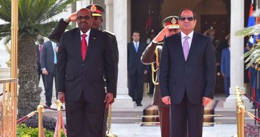 الرئيسان السيسى والبشير يصلان قصر الاتحادية لبدء قمة مصرية سودانية (صور)