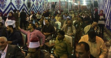 صور.. أهالى عرب المدابغ بأسيوط ينظمون مؤتمرا حاشدا لدعم السيسي بالانتخابات