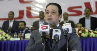علاء عابد : مصر تحتاج إلي وزراء ومحافظين بدرجة مقاتلين 