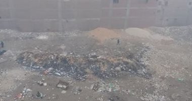 صور.. قارئة تشكو من رائحة القمامة المحترقة بشارع الدكتور لاشين بالمريوطية
