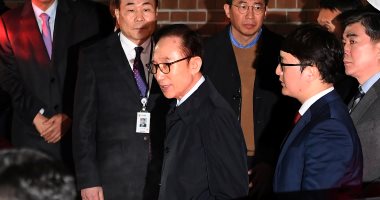 صور.. اعتقال رئيس كوريا الجنوبية الأسبق بتهم الفساد