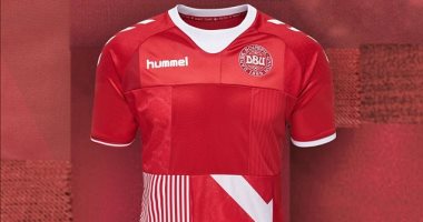 الدنمارك تخلد مشاركاتها فى كأس العالم بقميص خاص أمام تشيلى
