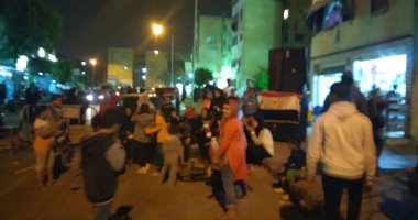 فيديو.. توافد العشرات على لجان حلوان قبل دقائق من غلق باب التصويت