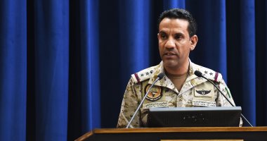 التحالف العربى يبدأ خطة تقديم المساعدات الإغاثية لمتضررى جزيرة سقطرى اليمنية