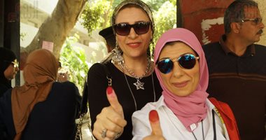 توافد كبير من الناخبين فى لجان المعادى للتصويت فى انتخابات الرئاسة (صور)