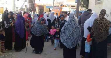 صور.. السيدات يتصدرن المشهد الانتخابى بمحافظة كفر الشيخ