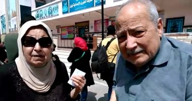 فيديو.. أم مصرية تحكى قصة أسرتها مع المشاركة فى الانتخابات 
