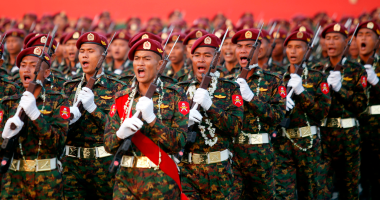 الحكام العسكريون في ميانمار يعزلون حكومة أونج سان سو كي ويعينون 11 وزيرا جديدا