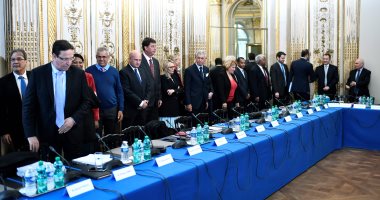 صور.. انطلاق اجتماع اللجنة الـ27 للموقعين على اتفاق نوميا فى باريس
