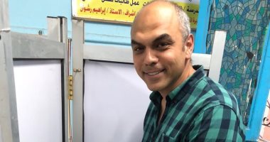 نائب رئيس نادى الصيد يدلى بصوته فى انتخابات الرئاسة