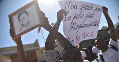 صور.. مواطنو هايتى يتظاهرون للمطالبة بإطلاق سراح مصور صحفى