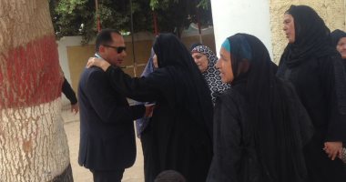 نائبا منشأة القناطر يتفقدان اللجان الانتخابية فى اليوم الثالث للانتخابات