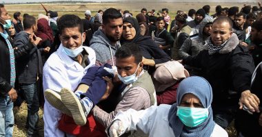 إصابة فلسطينيين فى إطلاق قوات الاحتلال الرصاص على متظاهرين بغزة