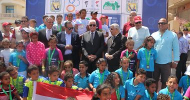 صور.. محافظ جنوب سيناء يشهد فعاليات كأس افريقيا 2018 للترايثلون