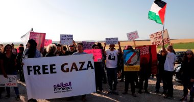الاحتلال يفرج عن 14 فلسطينيا من غزة ممن كانوا على متن سفينة الحرية