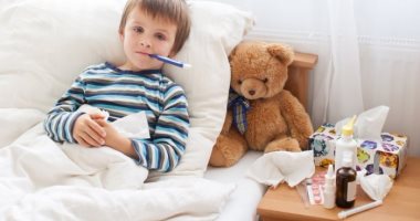 هل هناك علاقة بين سمنة الأطفال وتناول المضادات الحيوية؟