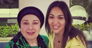 مريم أمين تشعل مواقع التواصل الاجتماعى بصورة لها مع "روقه" السينما المصرية 