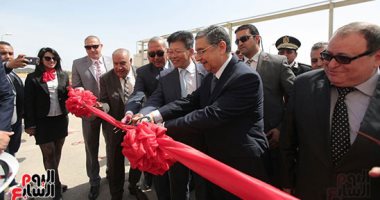 وزير الكهرباء يفتتح أول مصنع محولات فى الشرق الأوسط بالعين السخنة
