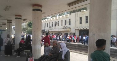 قارئ يطالب السكك الحديد بزيادة رحلات القطارات من وإلى محافظة المنيا