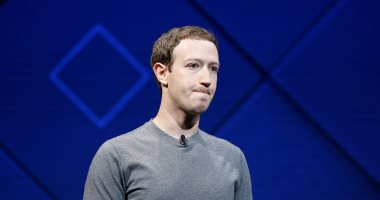 مستثمرو فيس بوك يطالبون مارك زوكربيرج بالتنحى عن منصبه فى رئاسة الشركة