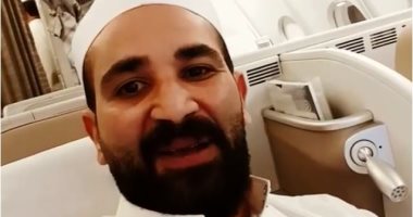 فيديو.. أحمد سعد يزور قبر الرسول وجبل أحد خلال تأديته مناسك العمرة
