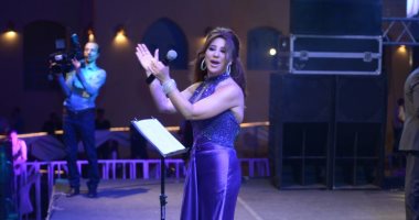نجوى كرم تشعل مهرجان طابا للأغنية بأجمل أغنياتها اللبنانية