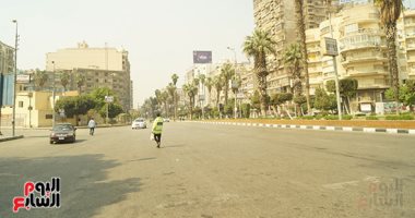صور.. أحياء القاهرة فى الأعياد "فاضية يا دنيا فاضية"