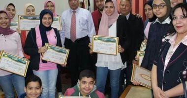 وكيل تعليم الغربية يكرم الفائزين بمسابقة إنتل مكتبة الإسكندرية للعلوم