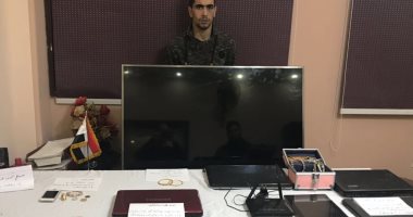 القبض على لص سرق أجهزة إلكترونية من داخل إحدى السيارات بمدينة نصر