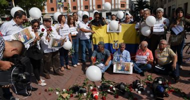صور.. وقفة احتجاجية فى الإكوادور عقب مقتل صحفيين وسائق سيارتهما
