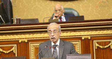 رئيس الوزراء من البرلمان: مصر حائط الصد ضد أى تهديد يواجه الأمة العربية (صور)