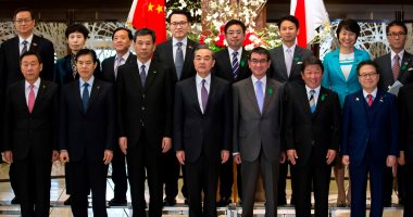 صور.. وزيرا خارجية الصين واليابان يجتمعان لبحث العلاقات الثنائية