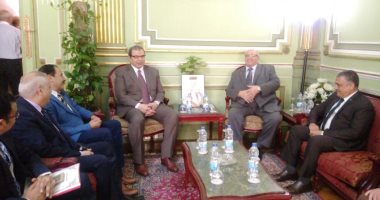 رئيس جامعة عين شمس يستقبل وزير القوى العاملة بقصر الزعفران