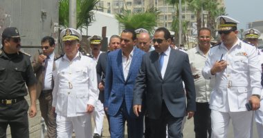 مدير أمن الإسكندرية يتفقد تأمينات مؤتمر البترول للتأكد من الخطة الأمنية