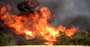 صور.. إعلان حالة الطوارئ فى ولاية أوكلاهوما الأمريكية بسبب حرائق الغابات