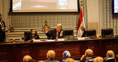 رئيس جامعة عين شمس يطالب بزيادة مخصصات المستشفيات الجامعية 3 مليارات جنيه