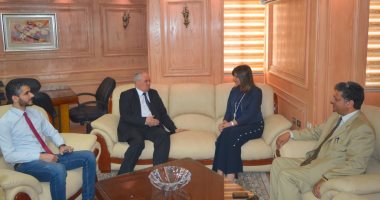 وزيرة الهجرة تلتقي وزير الدولة لشئون النازحين والمهجّرين الليبي لبحث التعاون المشترك